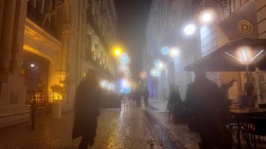 POV Gece Yürüyüşü Lizbon Şehir Sokaklarında