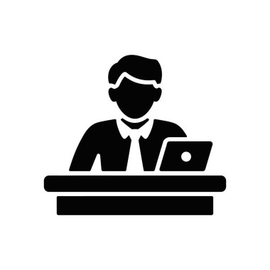 Siyah siluet vektör simgesi, beyaz arka planda dizayn için bir masadaki dizüstü bilgisayarı kullanan iş adamı ya da ofis çalışanını gösteriyor..