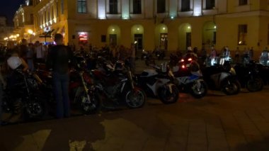 Odessa, Ukrayna - 20 Haziran 2016: Ride gün çalışmak. Motosikletçi gün. Bisikletçileri gün.
