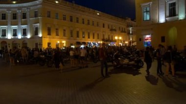 Odessa, Ukrayna - 20 Haziran 2016: Ride gün çalışmak. Motosikletçi gün. Bisikletçileri gün.