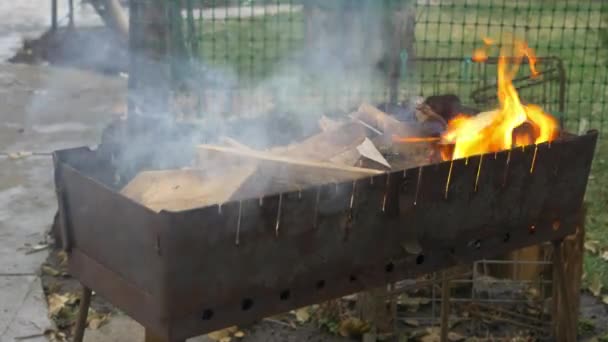 Mangalda Şiş Kebap Videosu Mangalda Şiş Kebap Videosu