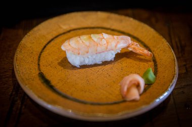 Bir parça Ebi veya karides.