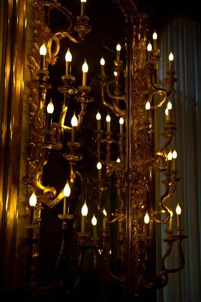 유리로 빈티지 램프가 가까이 — 스톡 사진