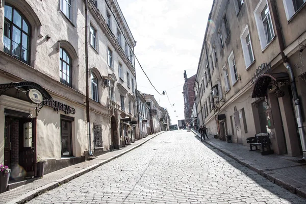 Vieil Immeuble Brique Sur Une Rue Pavée Pierre — Photo