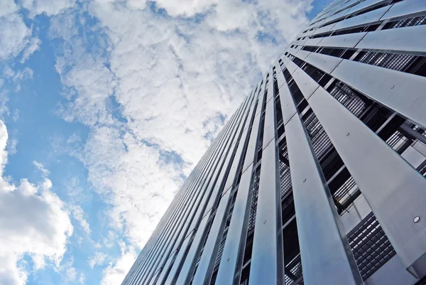 moderne Architektur mit Säulen — Stockfoto © georgnroll1 #9645436