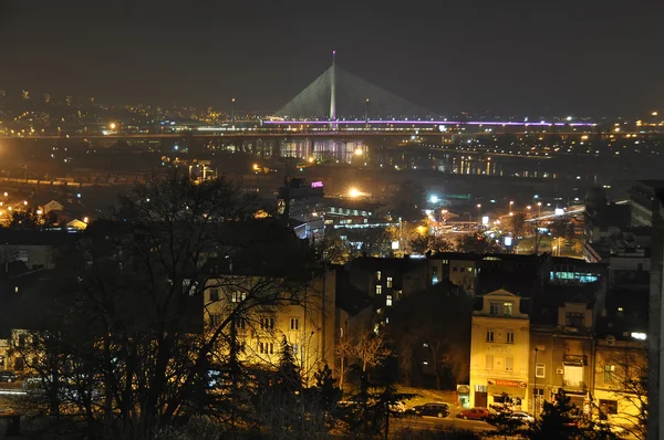 BELGRADE, SÉRVIA - 28 de dezembro de 2013: Belgrado à noite, Sérvia . — Fotografia de Stock