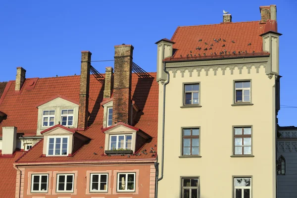 Old residential house on Livu square. Old Riga, Latvia — Stock Photo, Image