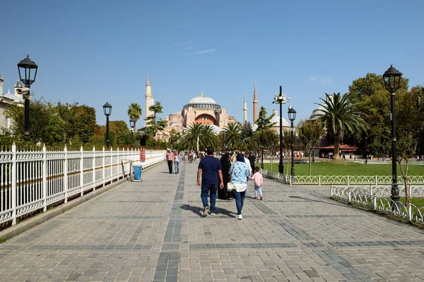 Istanbul Turquía Octubre 2020 Vista Del Parque Sultán Ahmet Frente —  Fotos de Stock