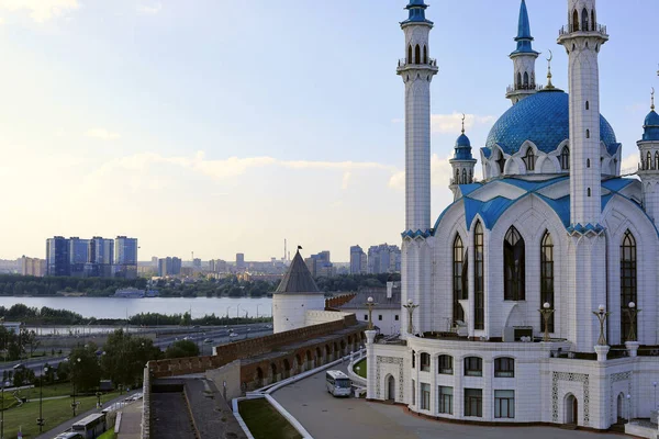 Vista Mesquita Kul Sharif Kremlin Kazan Aterro Rio Kazanka Durante — Fotografia de Stock