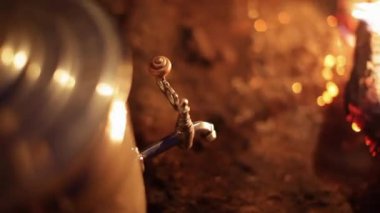 Şenlik ateşi. Şömine. Semaver. Balta. Rüzgar. Sparks.