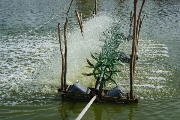 Su türbinleri balık Pond sağlama