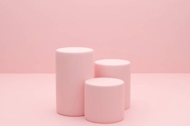 3 boyutlu görüntüleme. Yuvarlak platform pembe renk. Ürün Gösterimi için Stüdyo Sahnesi. 