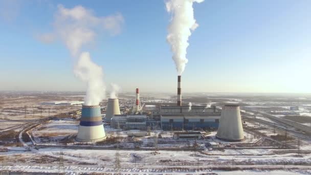 Vista aérea da estação calor-elétrica — Vídeo de Stock