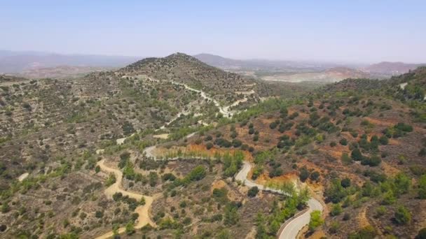 Вид з повітря на гірський пейзаж — стокове відео