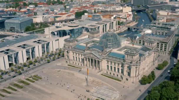 Вид с воздуха на здание Рейхстага — стоковое видео