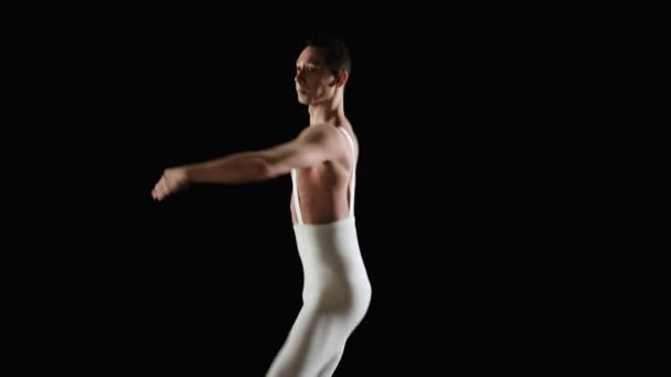 Man ballet danser draait op zijn been — Stockvideo