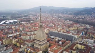 Köstebek Antonelliana 'nın hava görüntüsü