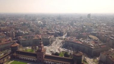Milan 'ın hava görüntüsü
