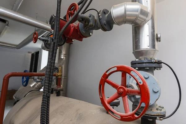 Wasserpumpwerk Ventilhahn Und Pumpen — Stockfoto