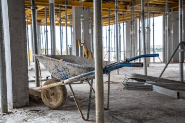 Kuruluş için beton inşaat sahası. 