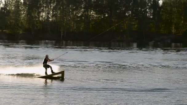 Tablas de surf, es una gran manera de pasar un día libre . — Vídeos de Stock