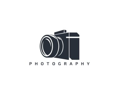 Kamera logosu şablonu. Beyaz arkaplanda kamera logosu simgesi. Moda tasarım logo kamerası.