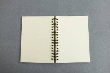 Boş katalog, dergi, yumuşak gölgeli kitap şablonu. Tasarımınız için hazır.