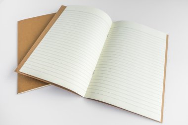 Boş katalog, dergi, yumuşak gölgeli kitap şablonu. Tasarımınız için hazır.