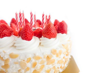 Çilekli dondurma pasta