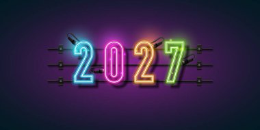 Gerçekçi kablolarla yatay montaj üzerine canlı çok renkli neon 2027 metin. 2027 Yeni Yıl afişleri, web siteleri ve olay posterleri için mükemmel.