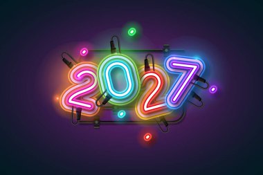 Koyu arkaplanda parlayan renkli neon ışığı 2027 tipografi, posterler, afişler, sosyal medya ve kutlamalar için şenlikli yeni yıl tasarımı.