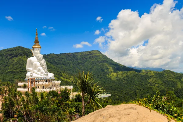 Tayland Phasonkaew Tapınağı'nda Buda