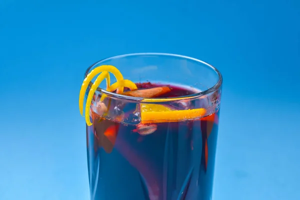 Beeren Mojito Mit Erdbeere Und Minze Süßes Alkoholgetränk Das Hohen — Stockfoto