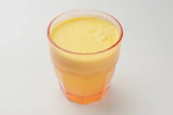 Odizolowany Sok Cytrusowy Jedna Szklanka Soku Pomarańczowego Grejpfrutowego Lub Cytrynowego — Zdjęcie stockowe