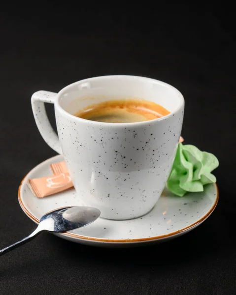 Kaffee Espresso Pver Schwarzen Hintergrund Kaffeezeit Isoliert Auf Schwarz Weiße — Stockfoto