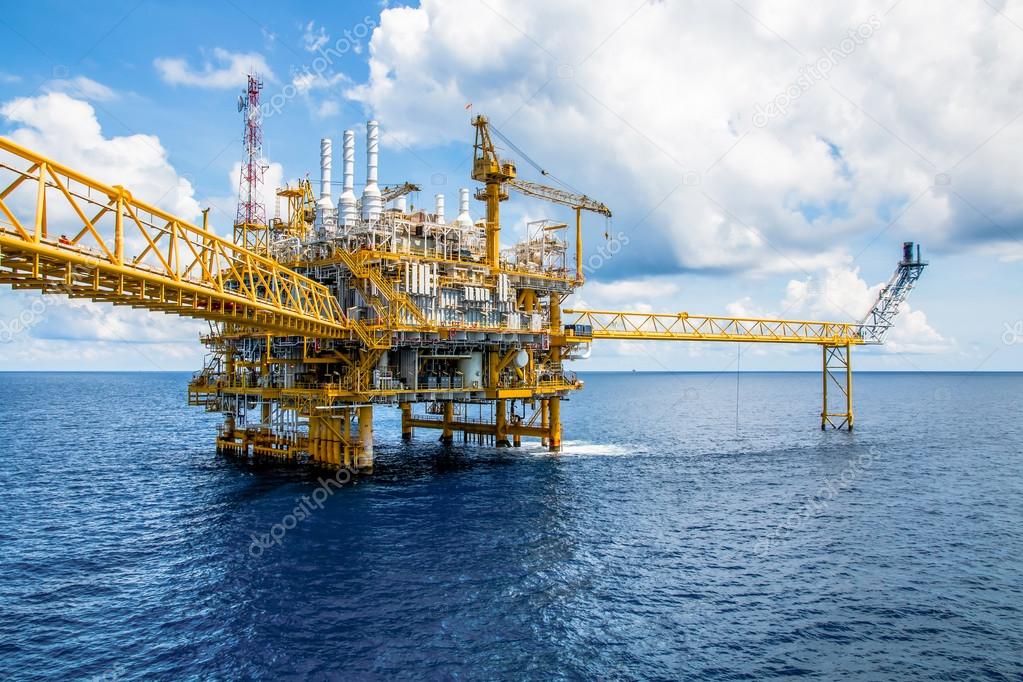 Piattaforma petrolifera e del gas nel