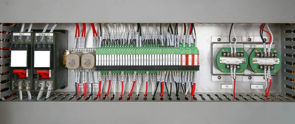Elektrik kontrol tel sistemi kabine makinesi için