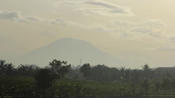 Volcán en Bali — Vídeo de stock