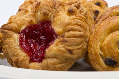 Ekmek yapım ürünleri beyaz bir arka plan