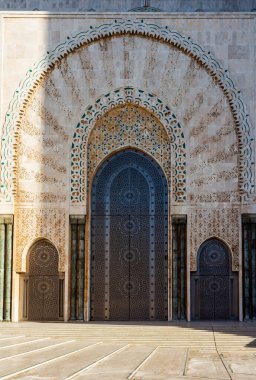 Hasan II Camii, Casablanca, Fas 'ta bir cami. Afrika 'daki en büyük camidir ve dünyanın en büyük 7. camisidir..