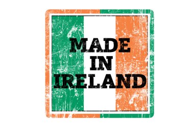 İrlanda içinde yapılan yazılı kırmızı lastik damgası kelime ve grunge kenarları ile bayrak.