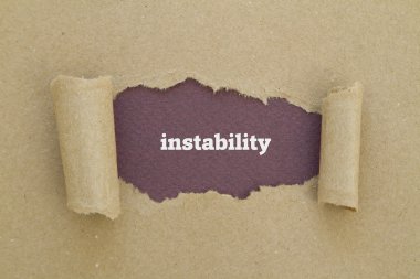 istikrarsızlık yazıt karton delik içinde