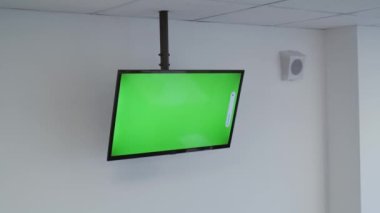 Flaş haber. Televizyonda özel haber.