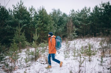   sakallı adam traveler 