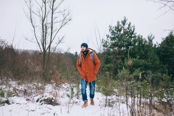   sakallı adam traveler 