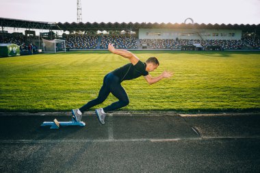 Başlangıç bırakarak sprinter  