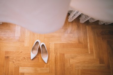 Beyaz gelin ayakkabıları