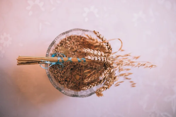 Шип пшеницы для свадебной традиции — стоковое фото