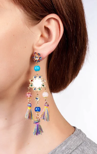 다채로운 보석 귀걸이 — 스톡 사진