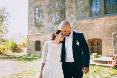  Yeni evliler eski kale tarafından